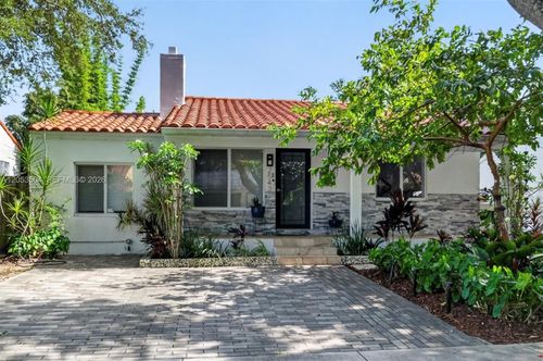 2543 Sw 15th St, Miami, FL, 33145-1224 | Card Image