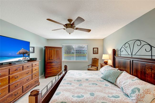6304 - 6304 River Run Dr, House attached with 2 bedrooms, 2 bathrooms and null parking in Sebastian FL | Image 22
