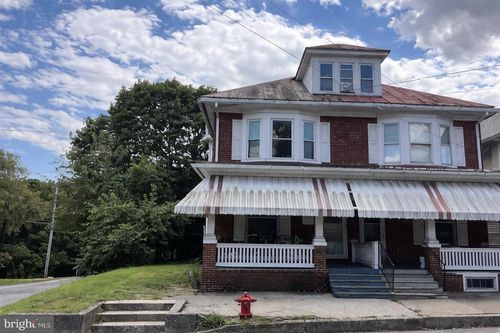198 Pine St, MILLERSBURG, PA, 17061-1322 | Card Image
