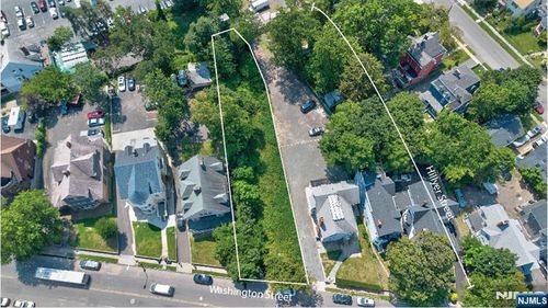 65 Washington St, East Orange, NJ, 07017-1026 | Card Image