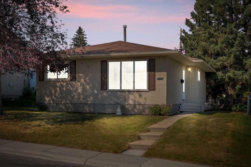 804 71 Avenue Nw, Calgary, AB, T2K0N3 | Card Image