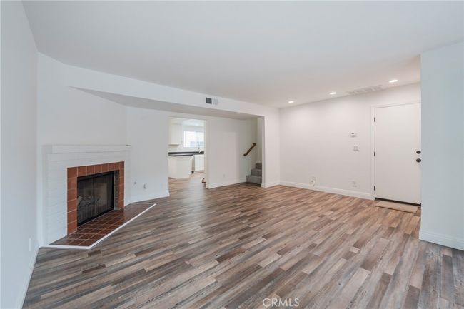 UNIT-11 - 2254 Gaviota Ave, Condo with 2 bedrooms, 3 bathrooms and 2 parking in Signal Hill CA | Image 27