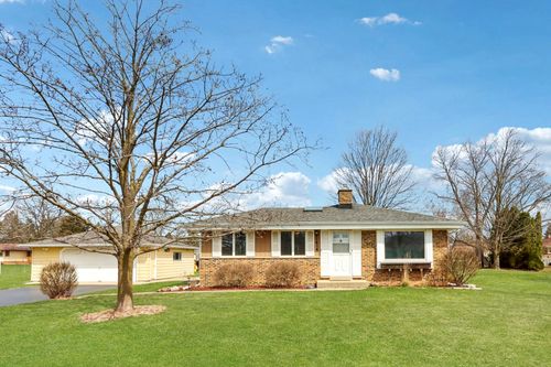 1414 W Daniel Ln, OAK CREEK, WI, 53154-5504 | Card Image