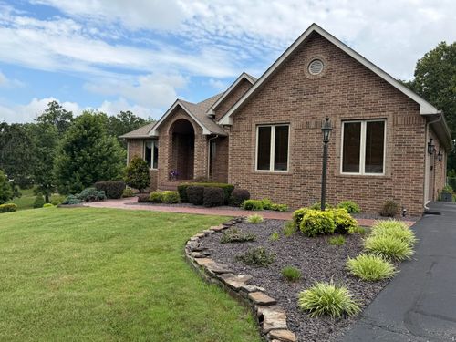 10642 County Road 8070, West Plains, MO, 65775-5780 | Card Image