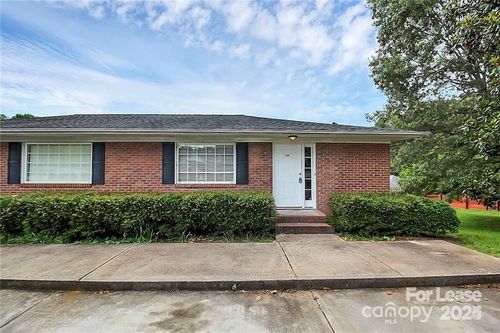 1005 Rainbow Dr, Kannapolis, NC, 28081-4654 | Card Image