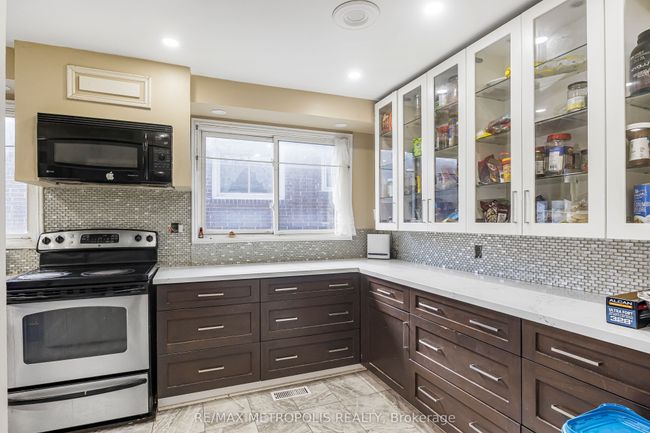 280 Cranbrook Dr, House other with 5 bedrooms, 2 bathrooms and 6 parking in Hamilton ON | Image 20