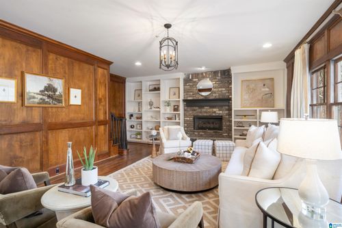 4619 Pine Mountain Rd, Mountain Brk, AL, 35213-1834 | Card Image