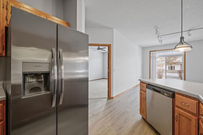 1118 Crystal Pl W, Townhouse with 2 bedrooms, 2 bathrooms and null parking in Chaska MN | Image 17