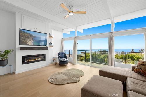 989 La Mirada St, Laguna Beach, CA, 92651-3752 | Card Image