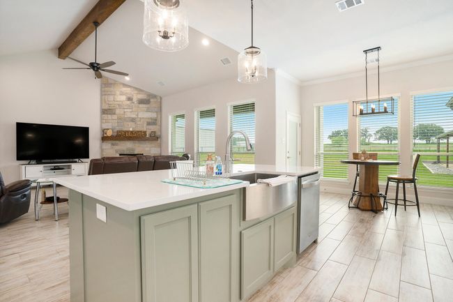 1027 Alex Dr, House other with 3 bedrooms, 3 bathrooms and null parking in Springtown TX | Image 10
