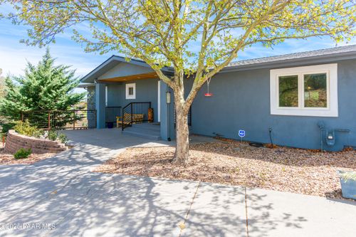 2405 Country Park Dr, Prescott, AZ, 86305-4016 | Card Image