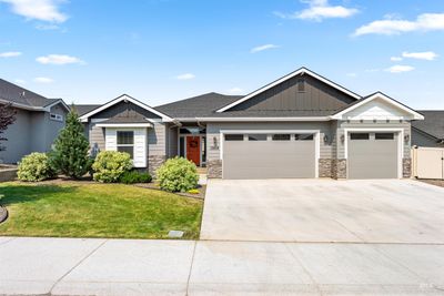 13908 Dominari St, House other with 3 bedrooms, 2 bathrooms and 3 parking in Caldwell ID | Image 1