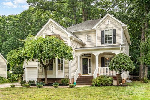 8256 Chatham Oaks Dr, Concord, NC, 28027-9606 | Card Image