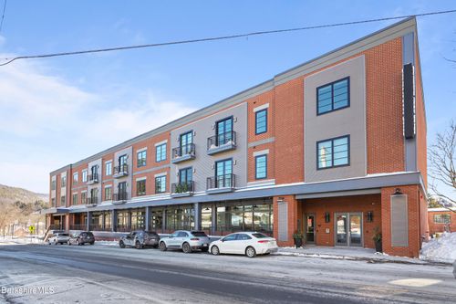 309-34 Bridge St, Great Barrington, MA, 01230-3103 | Card Image