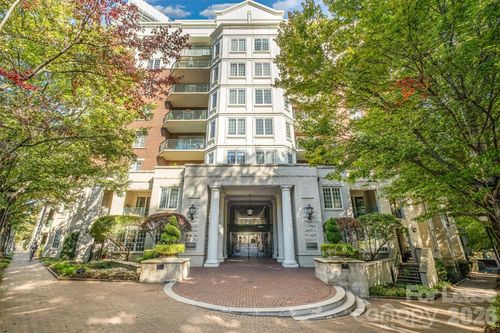 439-300 W 5th St, Charlotte, NC, 28202-1534 | Card Image