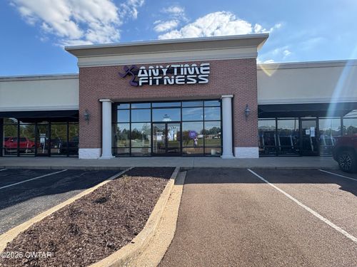 ste-5-2490 Parr Ave, Dyersburg, TN, 38024-2031 | Card Image