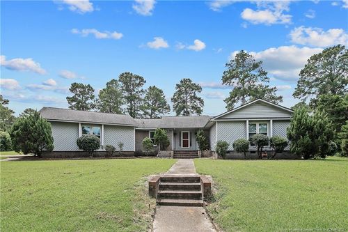 5350 Clubhouse Ln, Hope Mills, NC, 28348-9794 | Card Image