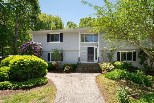 c-10 Beals Cove Rd, Hingham, MA, 02043-2311 | Card Image