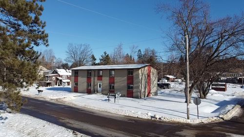 5220 Spruce St, Laona, WI, 54541-9369 | Card Image