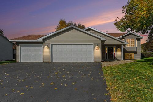 917 Sellards Dr, Dassel, MN, 55325-1054 | Card Image