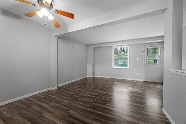 282 Quail Run Rd, Condo with 2 bedrooms, 2 bathrooms and 1 parking in Venetia PA | Image 5