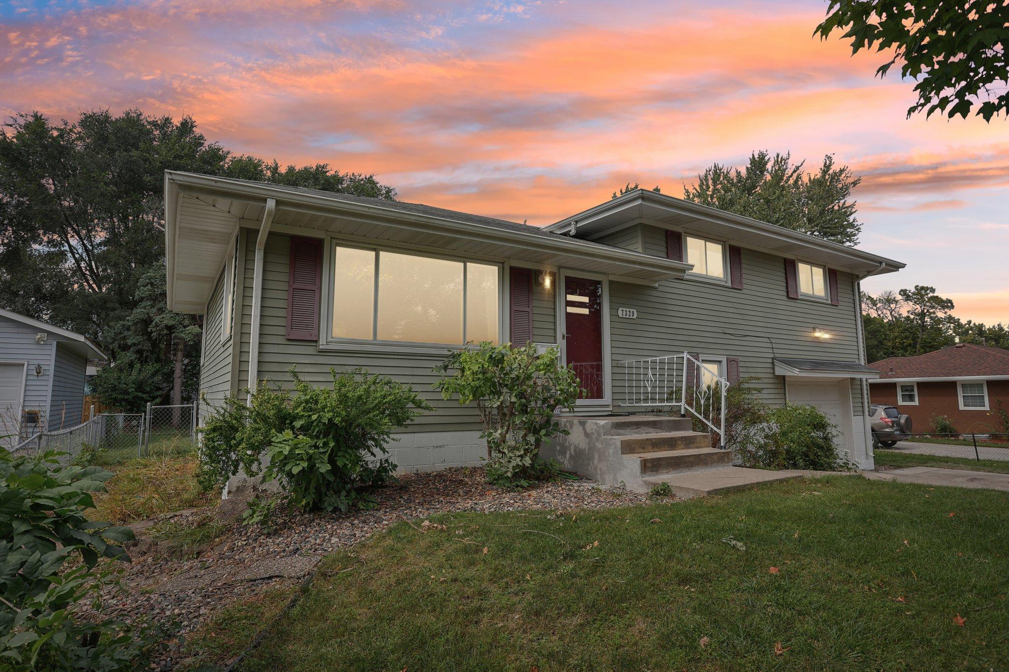 1st Ave, Richfield, MN 55423