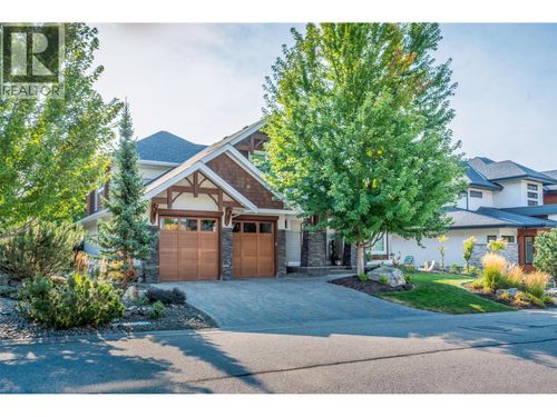 131 Skyland Dr, Kelowna, BC, V1V3A2 | Card Image