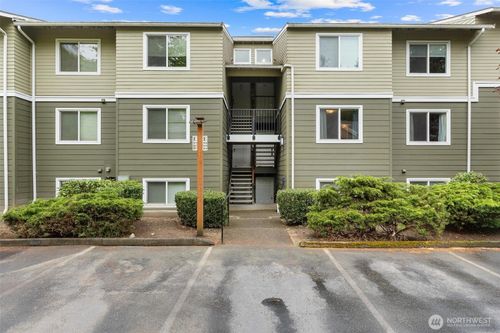 e204-820 Cady Rd, Everett, WA, 98203-5013 | Card Image