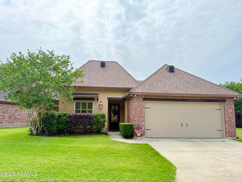 203 La Villa Cir, Youngsville, LA, 70592-5582 | Card Image