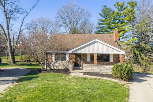 3847 Maywood Ct, Cincinnati, OH, 45211-4424 | Card Image