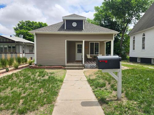 1509 Avenue D, Gothenburg, NE, 69138-1652 | Card Image