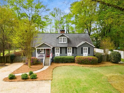 3202 Dunn St Se, Smyrna, GA, 30080-4416 | Card Image