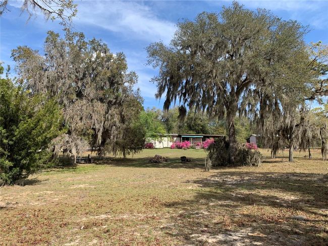 24645 Ne 177 Th Ter, House other with 2 bedrooms, 1 bathrooms and null parking in Fort Mc Coy FL | Image 11