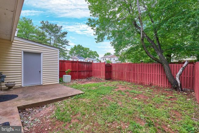 8321 Irongate Way, Townhouse with 3 bedrooms, 3 bathrooms and null parking in MANASSAS VA | Image 29