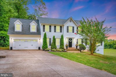 7267 Ridgedale Dr, House other with 5 bedrooms, 4 bathrooms and null parking in WARRENTON VA | Image 1