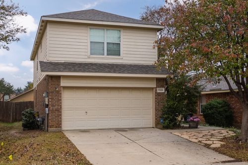 11929 Brown Fox Dr, Fort Worth, TX, 76244-4786 | Card Image
