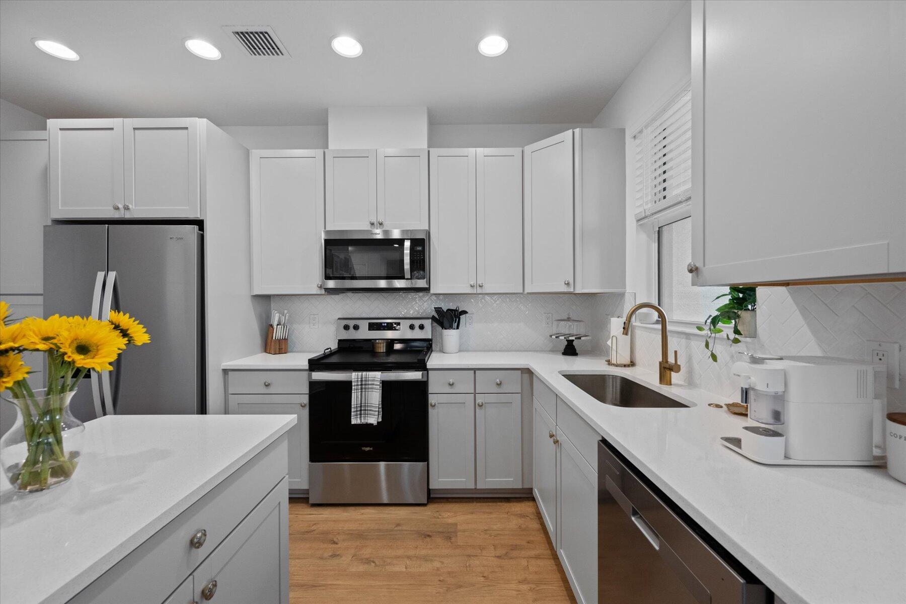 Rialto Ct, Loxahatchee, FL 33470