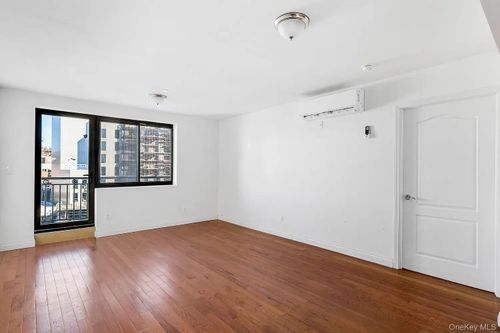 apt-5a-70-26 Queens Blvd, Woodside, NY, 11377-5190 | Card Image