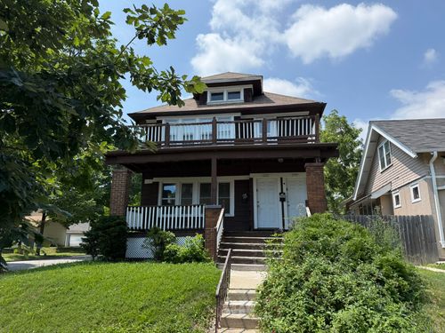 2501 N 50th St, Milwaukee, WI, 53210-2864 | Card Image