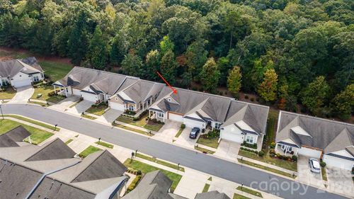 9015 Smokey Hill Ln, Fort Mill, SC, 29707-5526 | Card Image