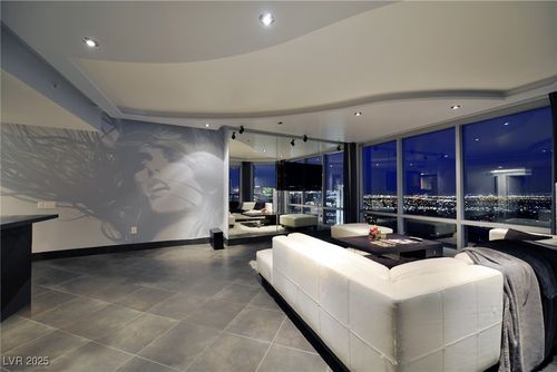 unit-3201-322 Karen Ave, Las Vegas, NV, 89109-0446 | Card Image