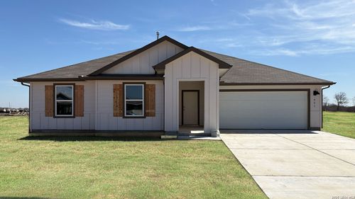481 Kolbo Crossing Cv, Lockhart, TX, 78644-5310 | Card Image
