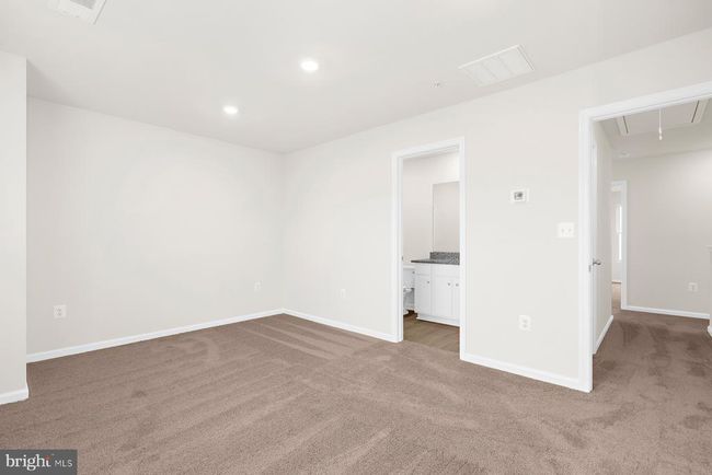 8124 Bartholomew Ct, Townhouse with 3 bedrooms, 3 bathrooms and null parking in BALTIMORE MD | Image 14