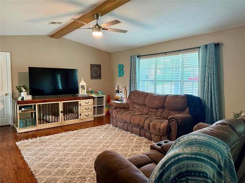 15 Tedford Way, Wewoka, OK, 74884-3725 | Card Image