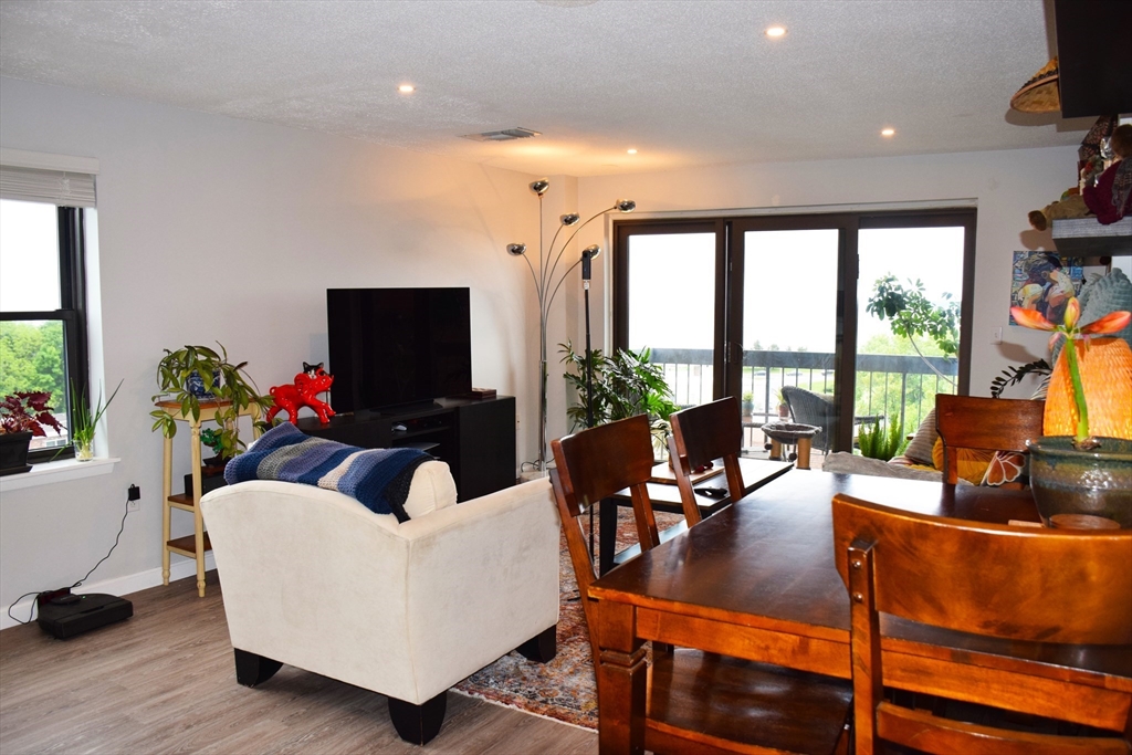 Residential Lease in Lynn 3