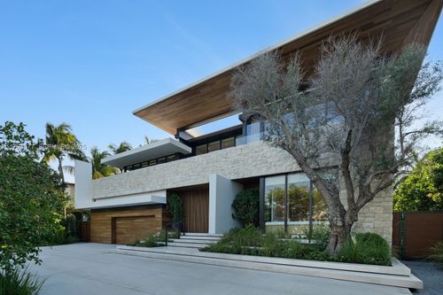 194 S Island, Golden Beach, FL, 33160-2207 | Card Image