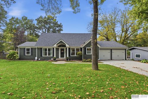 2410 S 102nd Street S, Omaha, NE, 68124 | Card Image