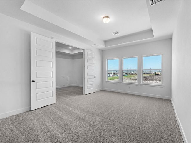 9118 Colonnade Way, House other with 5 bedrooms, 5 bathrooms and 3 parking in Manvel TX | Image 19