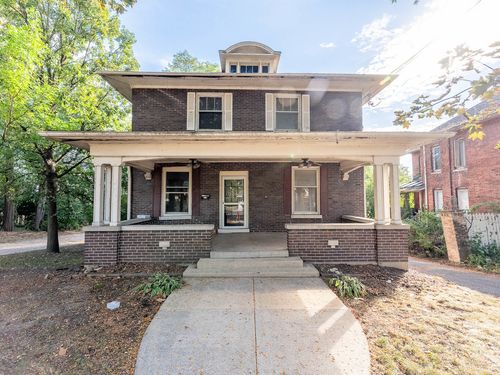 250 N Batavia Ave, Batavia, IL, 60510-1904 | Card Image