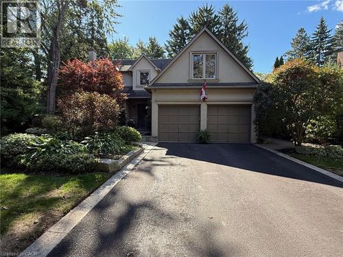 1338 Prince Albert Crt, Mississauga, ON, L5H3S1 | Card Image